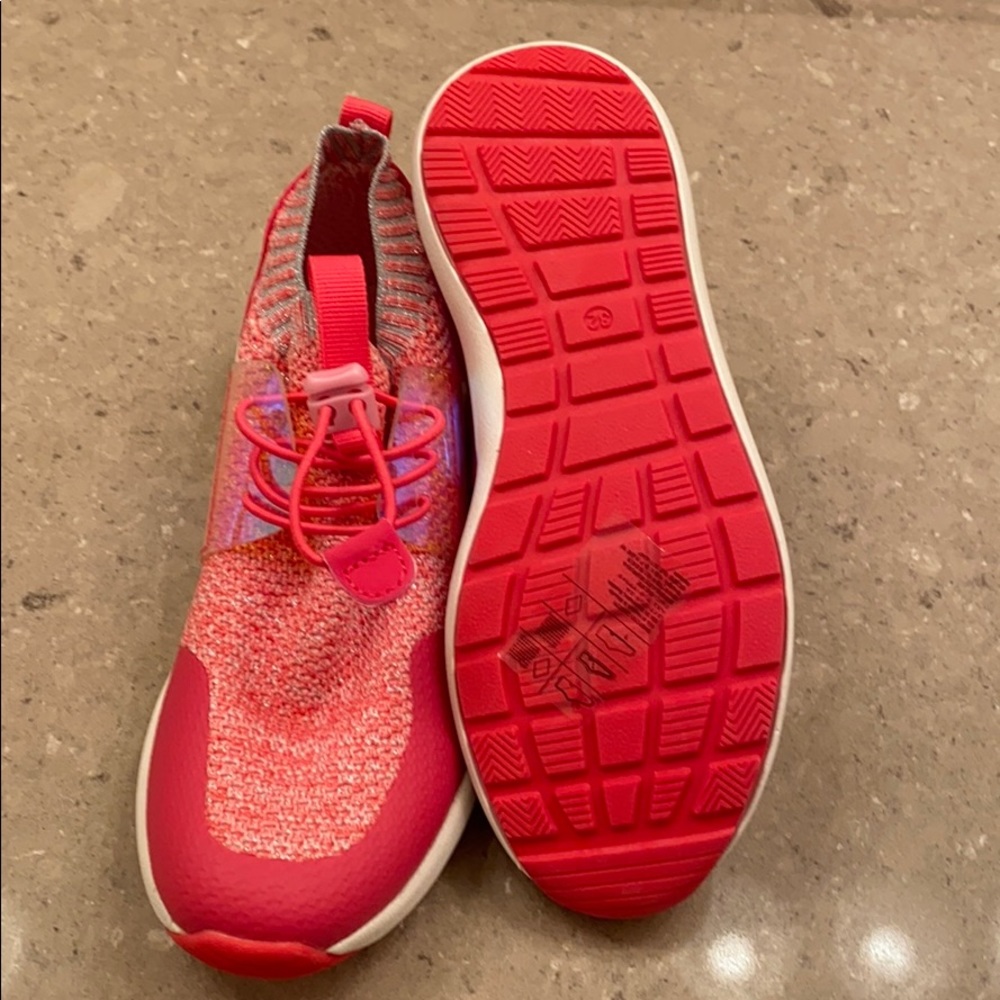 NWT sold out girls pink slip on sneaker from HM